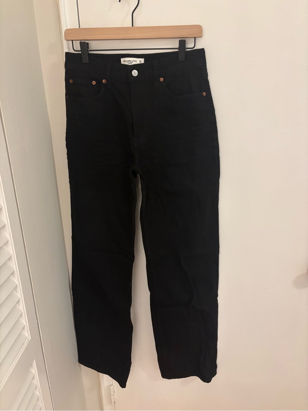 Abercrombie black high rise loose jeans